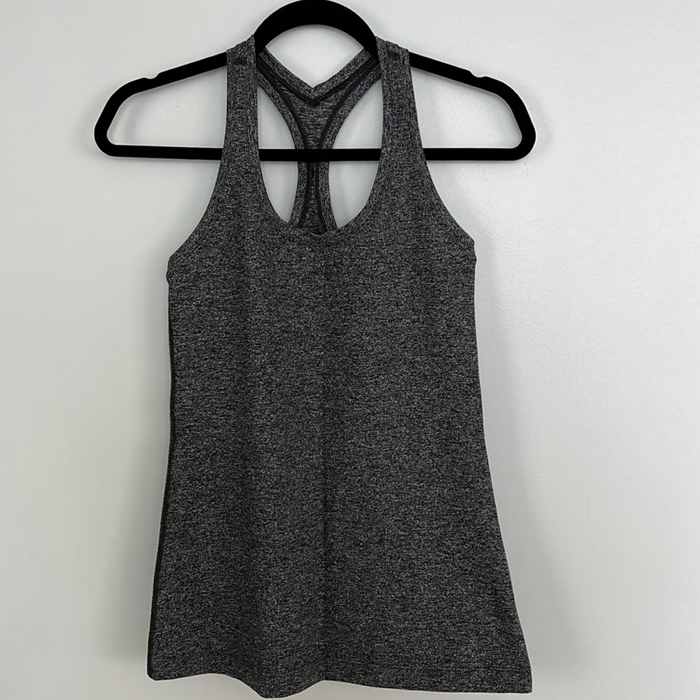 Lululemon Tank Top (gray; size 6)